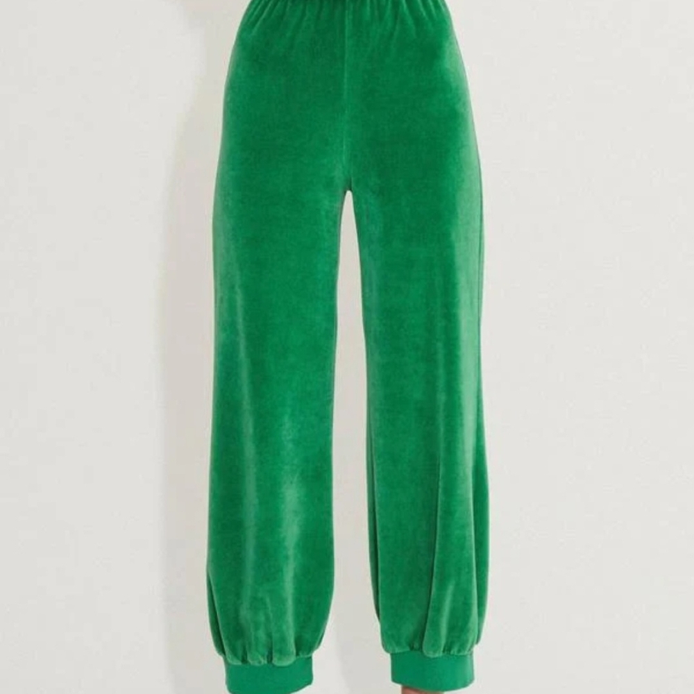 Suzi Kondi Green Velour Track Pants & Joggers - Picture 5 of 13